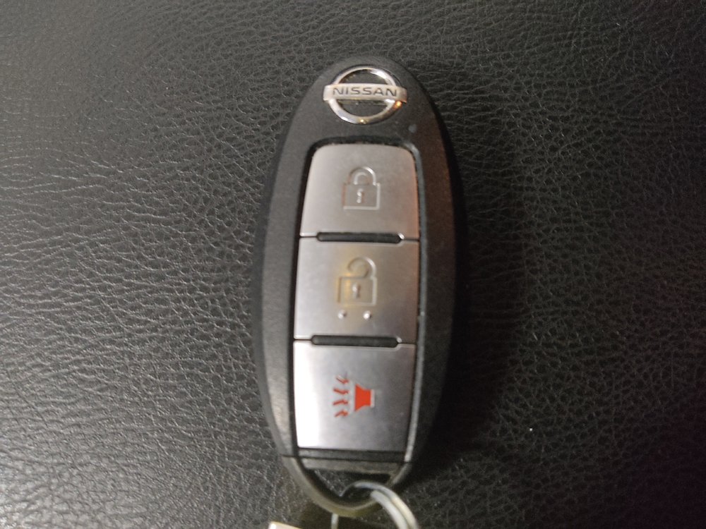 Used 2020 Nissan Pathfinder S FWD image 32