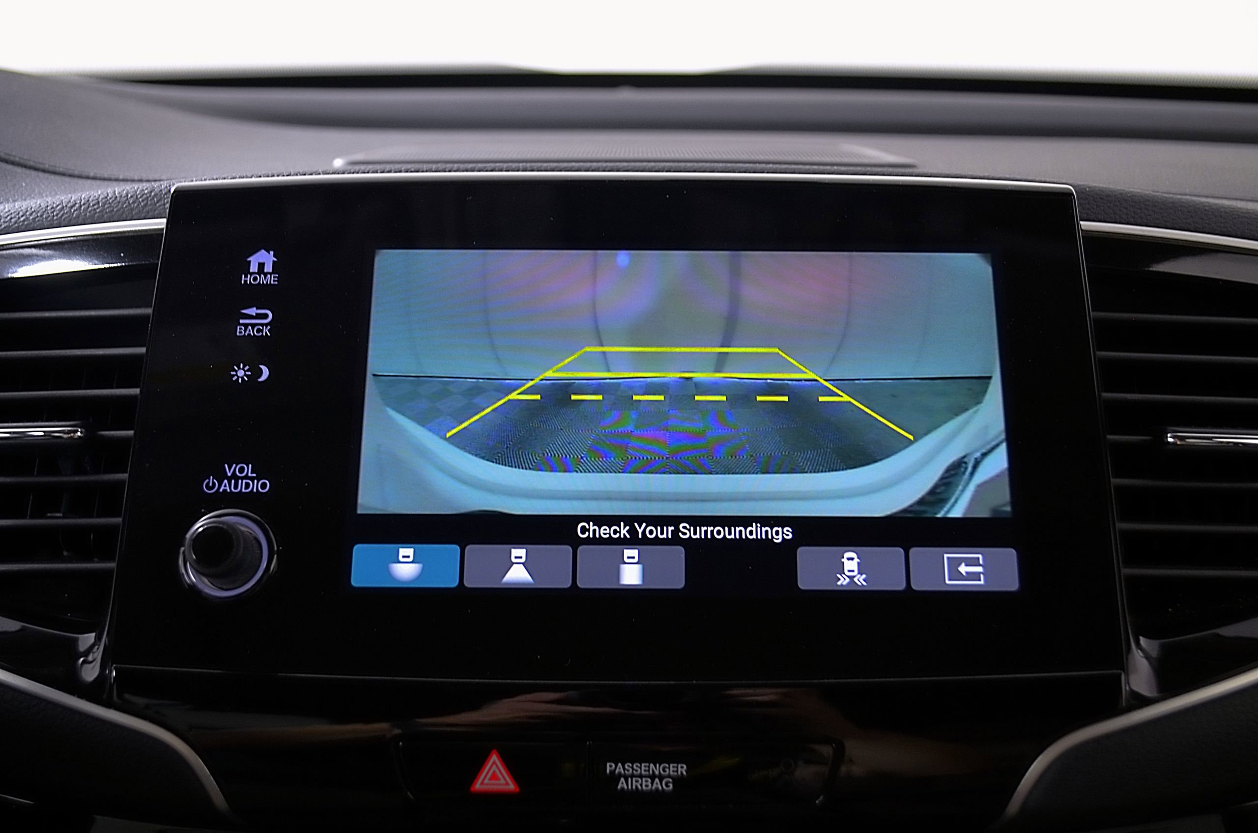 Used 2020 Honda Pilot Touring image 32