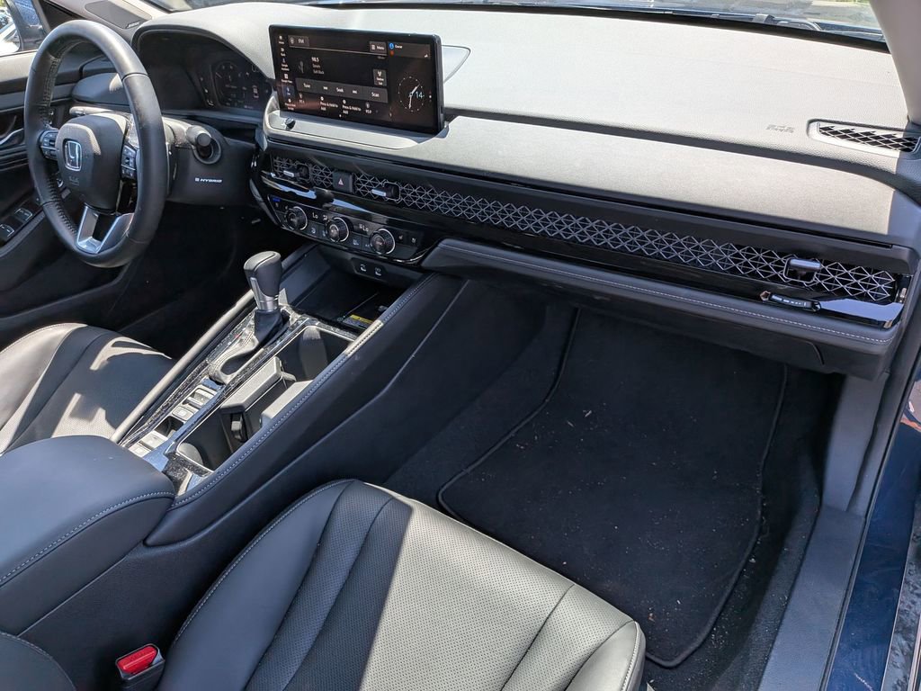 Used 2023 Honda Accord Touring image 20
