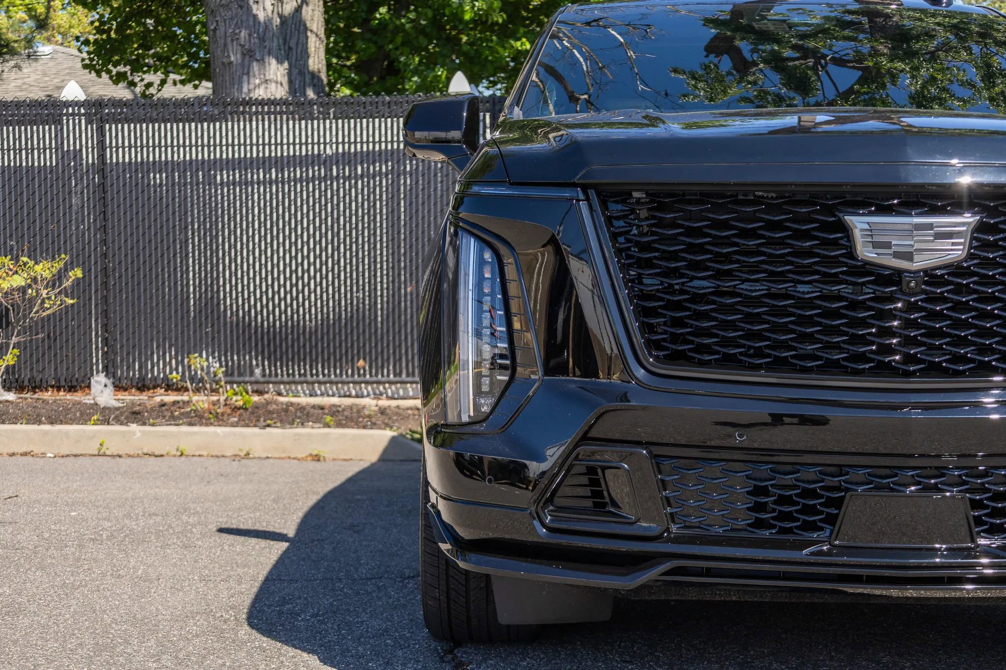 Used 2026 Cadillac Escalade V AWD/4WD image 5
