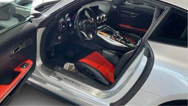 Used 2017 Mercedes-Benz AMG GT Coupe image 10