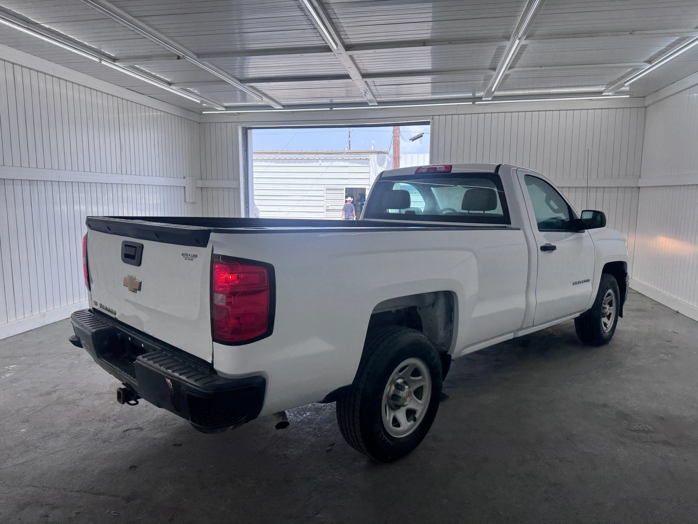 Used 2015 Chevrolet Silverado 1500 W/T RWD image 5