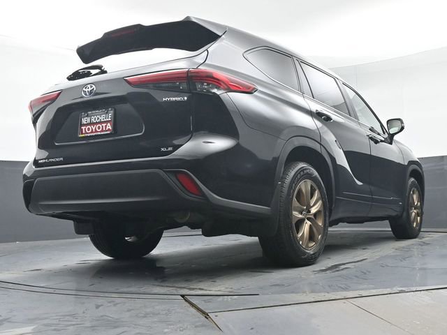 Used 2023 Toyota Highlander Bronze Edition image 35