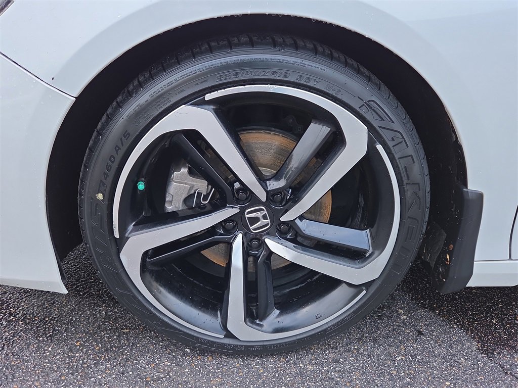 Used 2022 Honda Accord Sport image 9