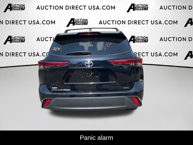 Used 2022 Toyota Highlander L AWD/4WD image 8