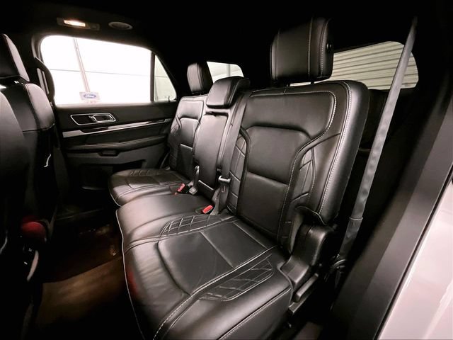 Used 2017 Ford Explorer Platinum AWD/4WD image 25