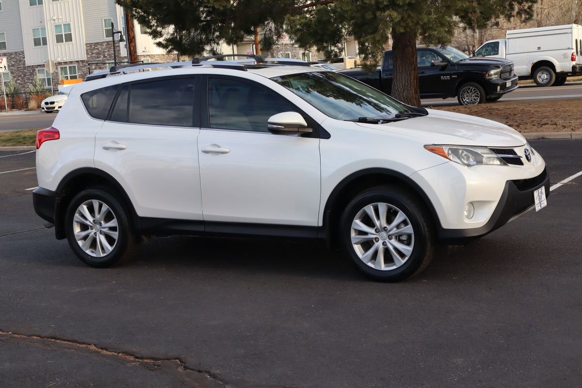 Used 2014 Toyota RAV4 Limited w/ Technology Package image 2