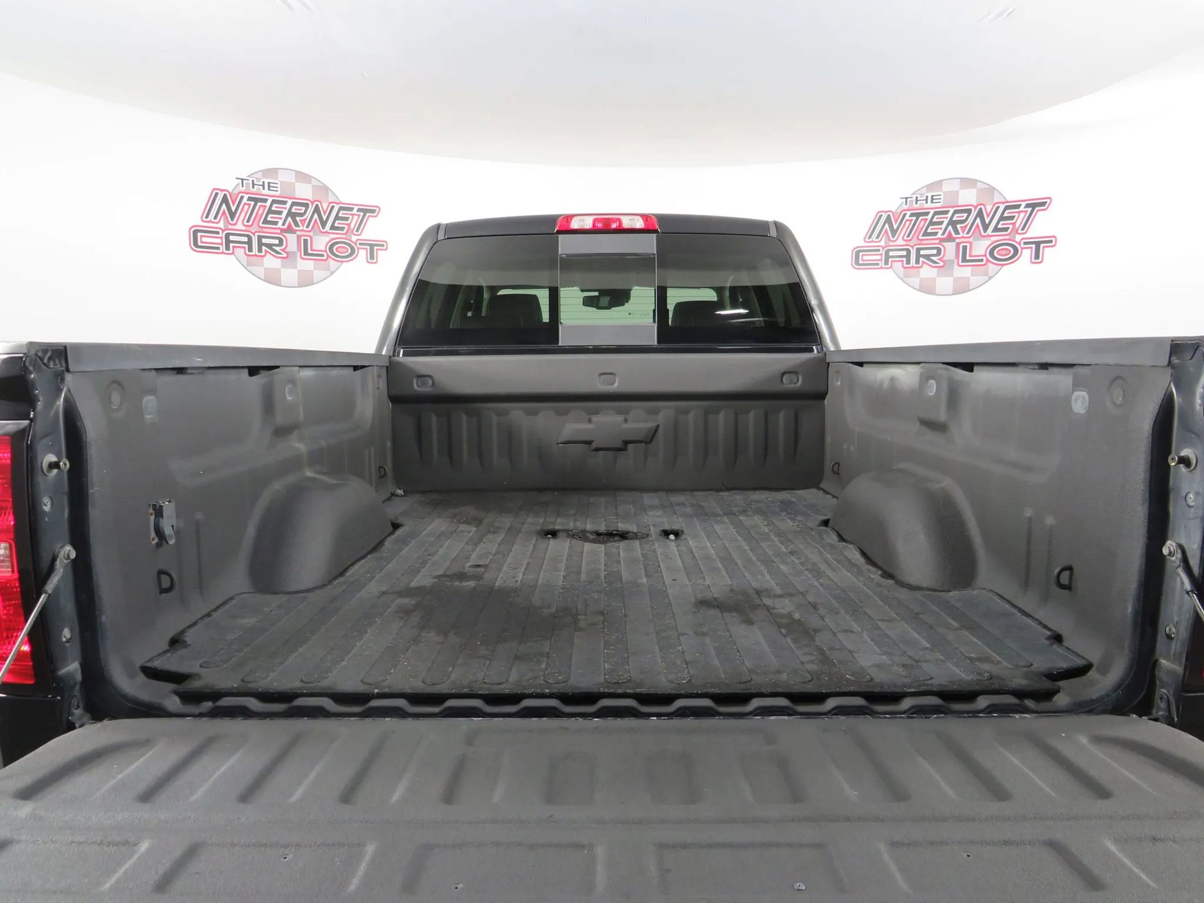 Used 2018 Chevrolet Silverado 2500 High Country image 27