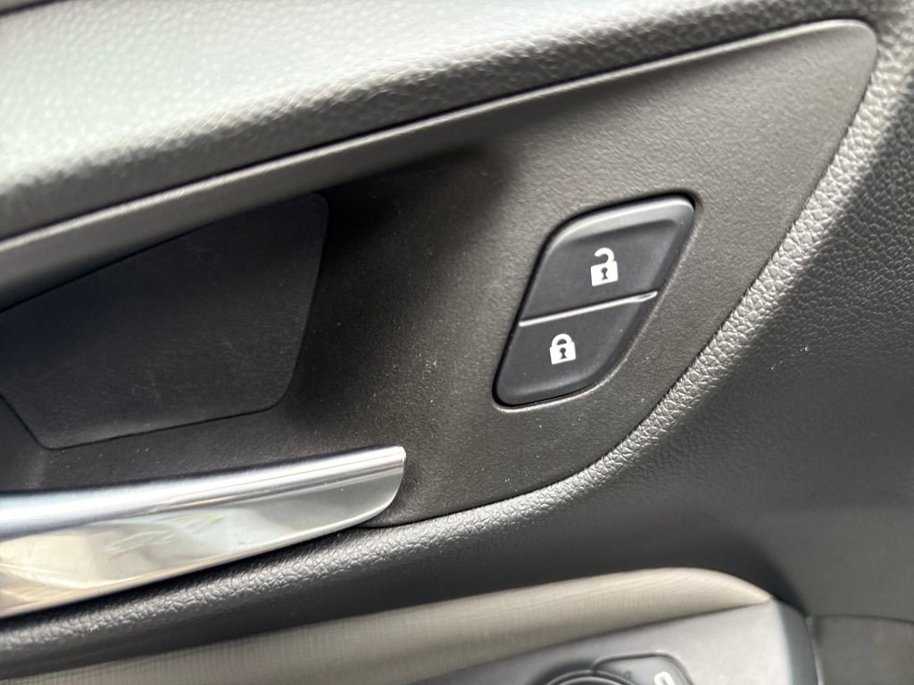 Certified 2024 Buick Envista Avenir image 11