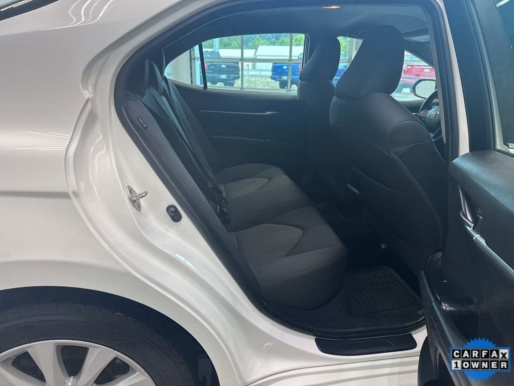 Used 2018 Toyota Camry LE w/ Convenience Package image 20