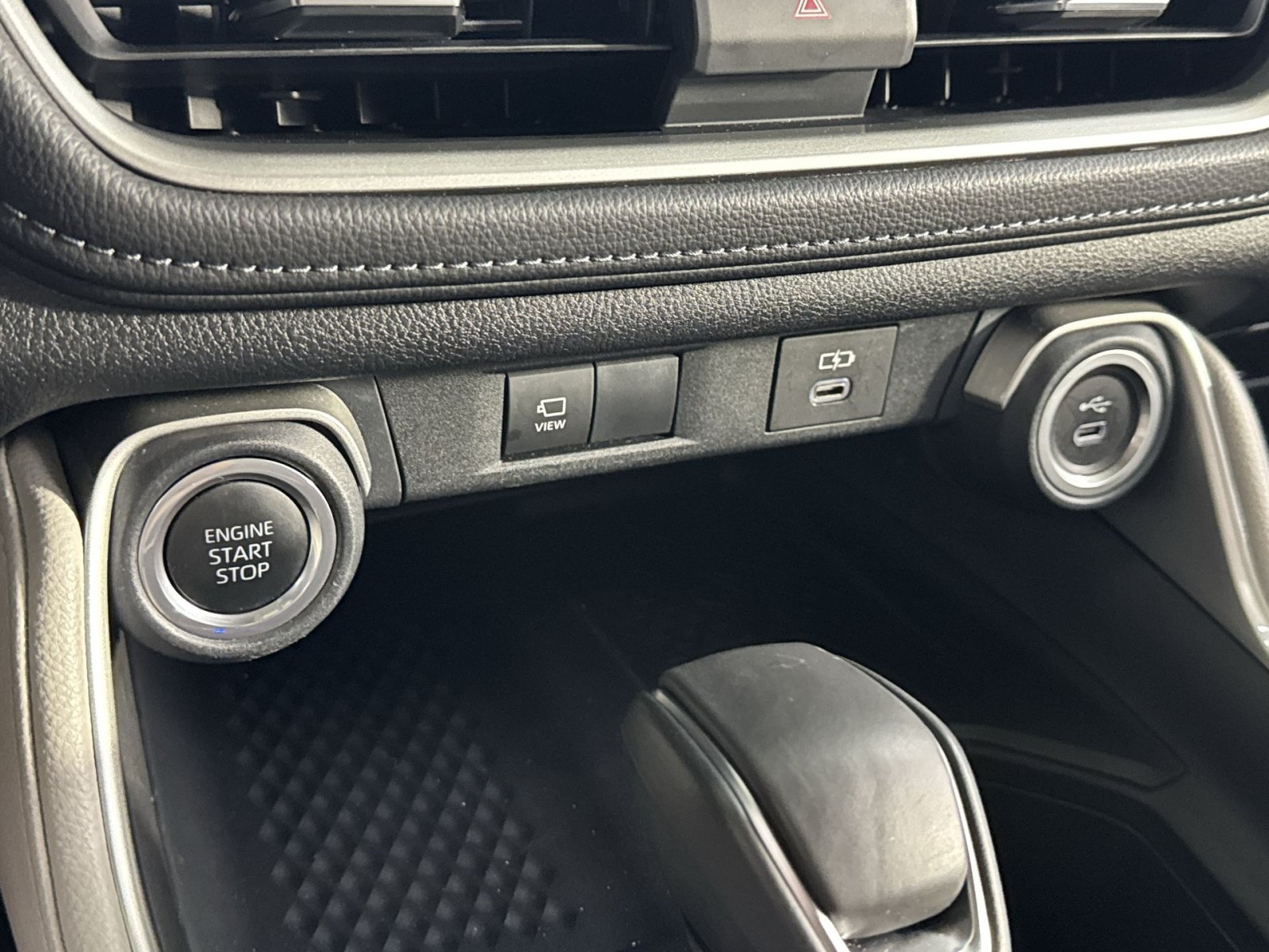 Used 2024 Toyota Grand Highlander AWD image 44