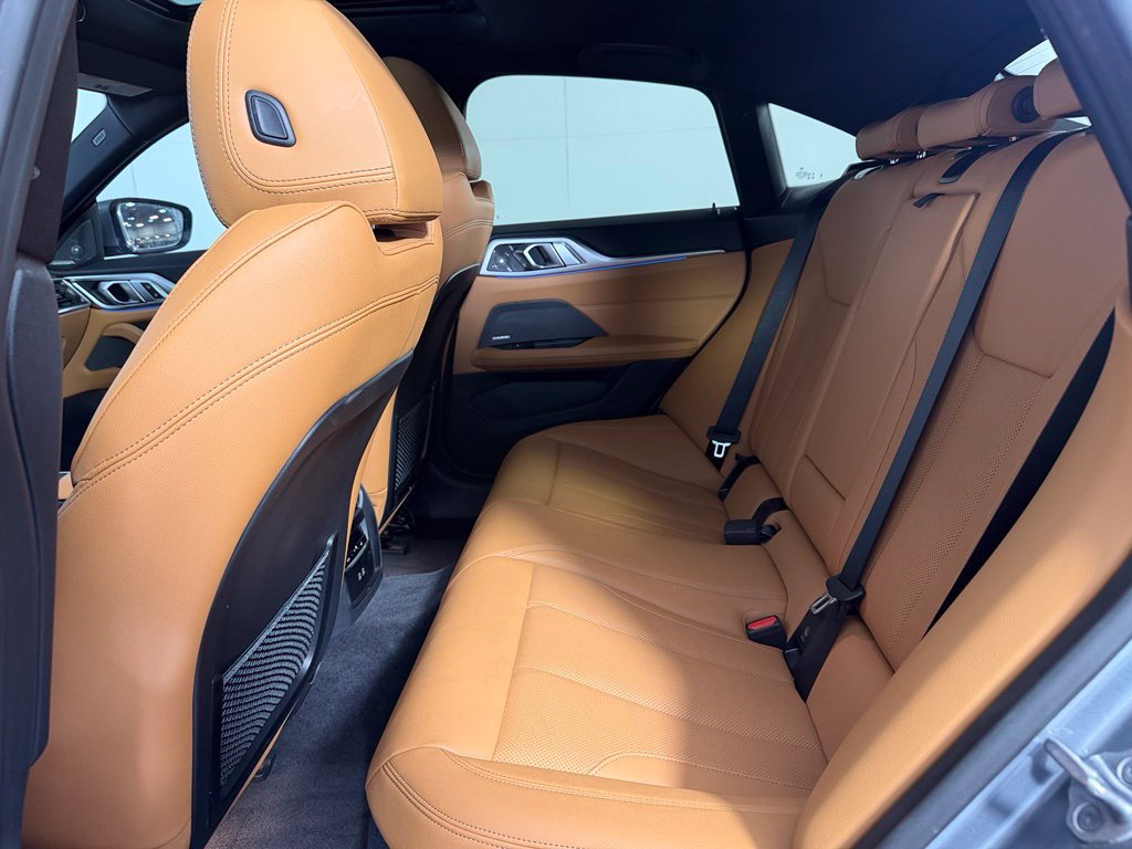 Used 2023 BMW i4 eDrive35 RWD image 17