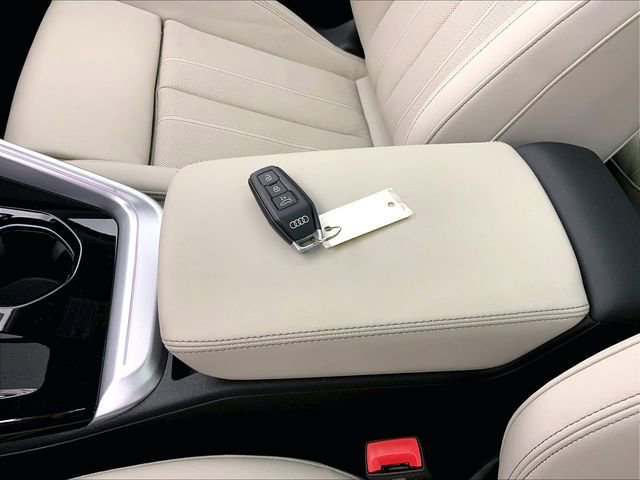 Certified 2025 Audi Q5 Premium Plus w/ Premium Plus image 11