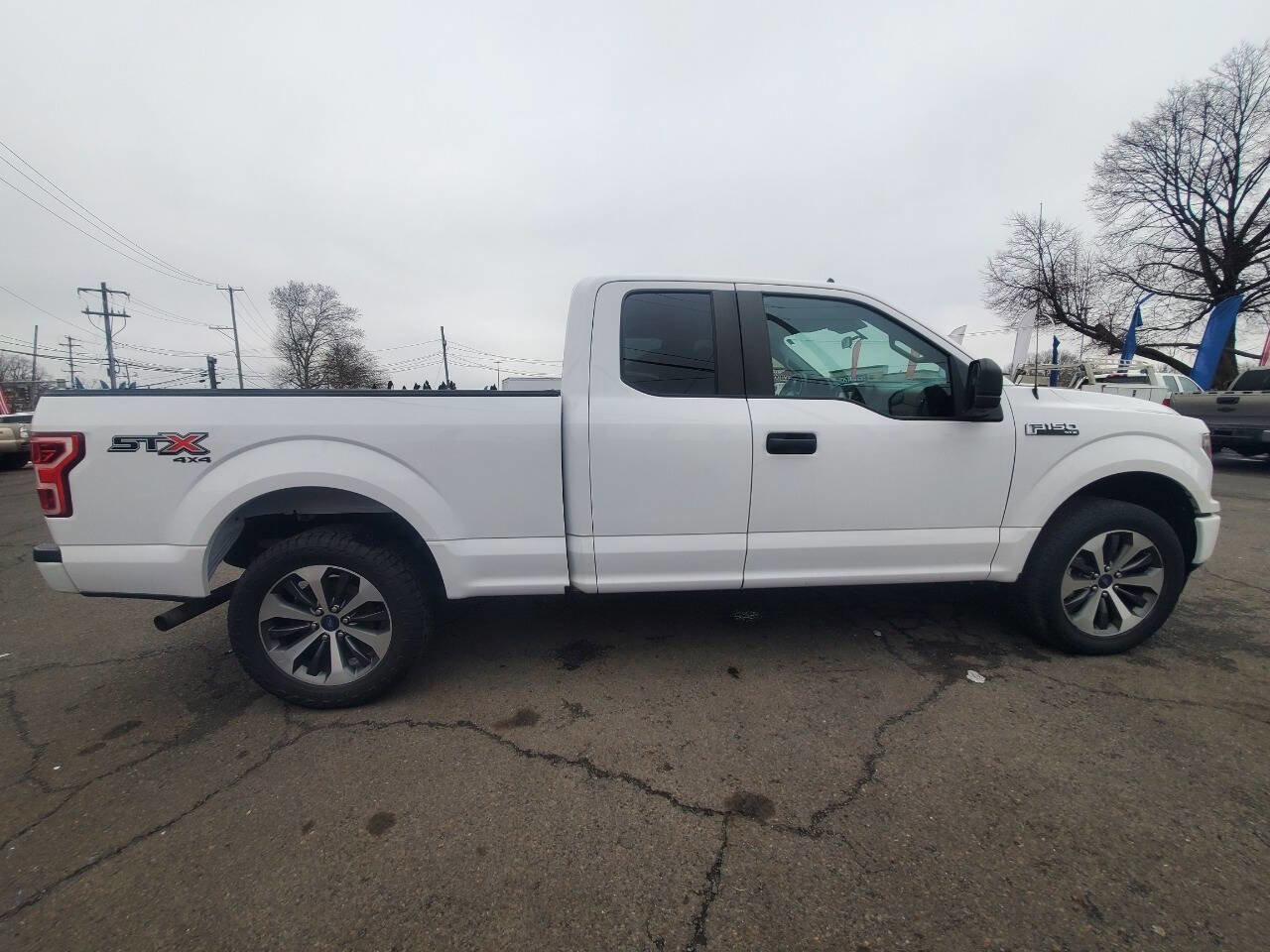 Used 2020 Ford F150 XL w/ Equipment Group 101A Mid image 6