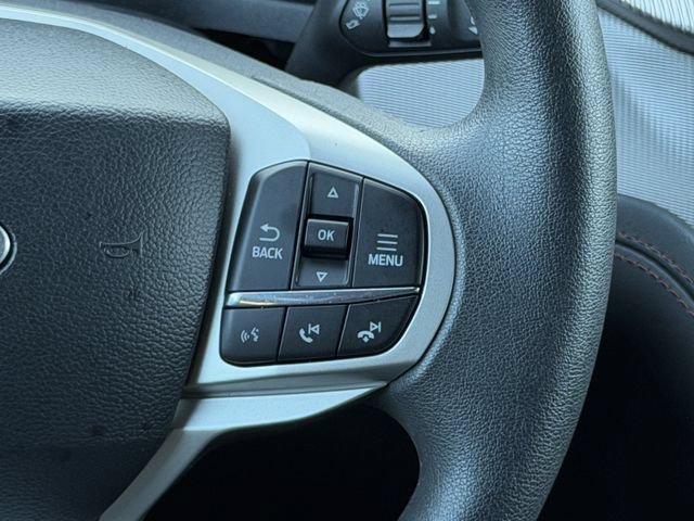 Used 2026 Ford Explorer Active RWD image 14