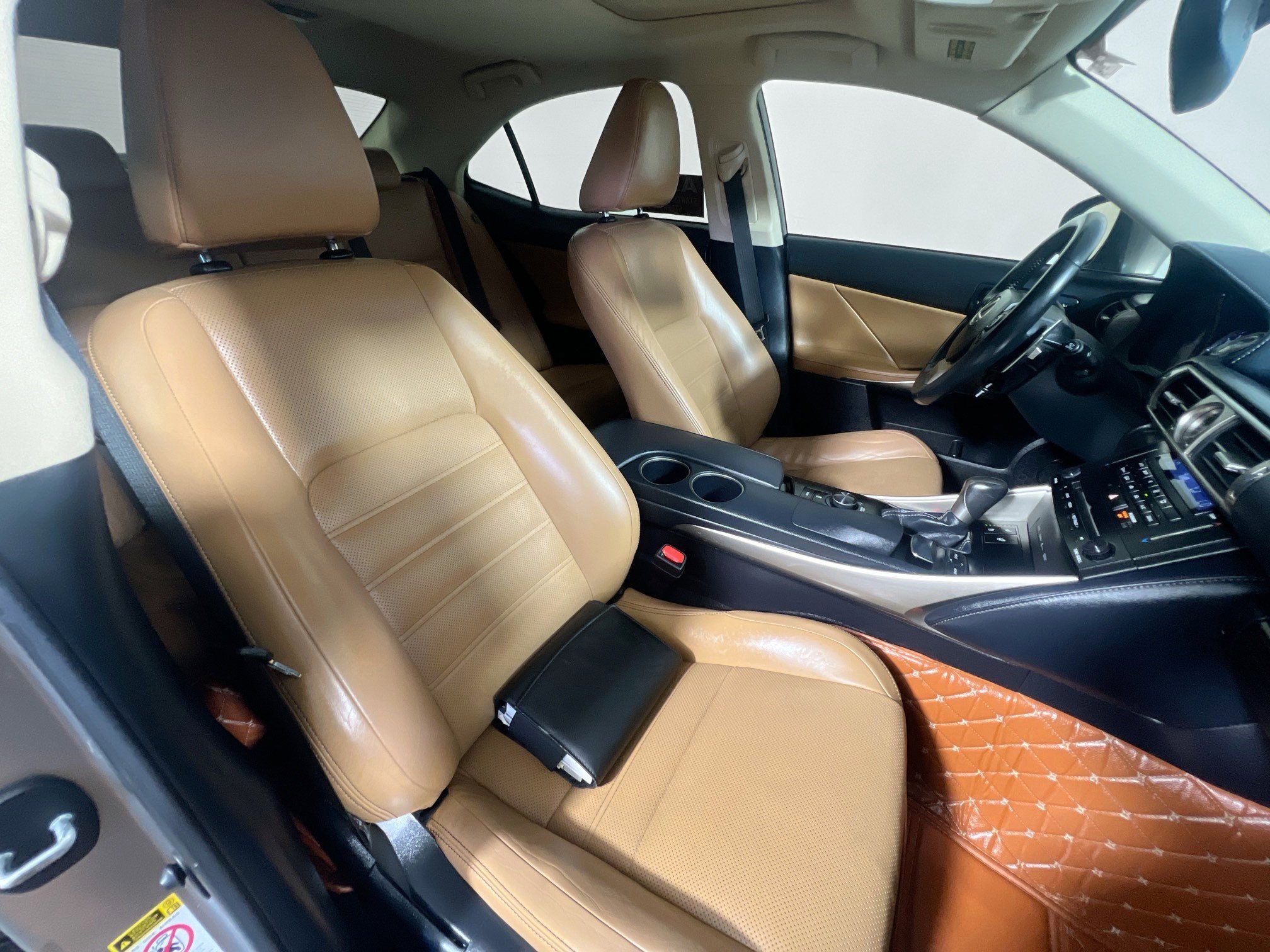 Used 2014 Lexus IS 250 AWD w/ Luxury Package w/Brown Wood image 31