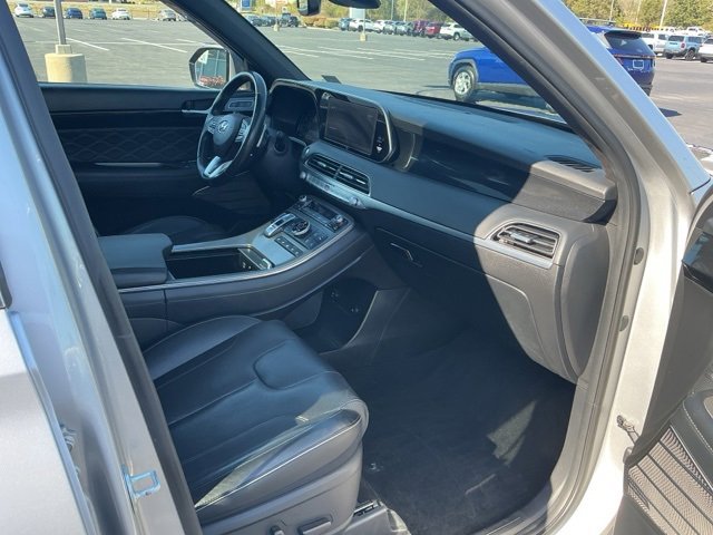 Used 2022 Hyundai Palisade Calligraphy w/ Cargo Package image 25