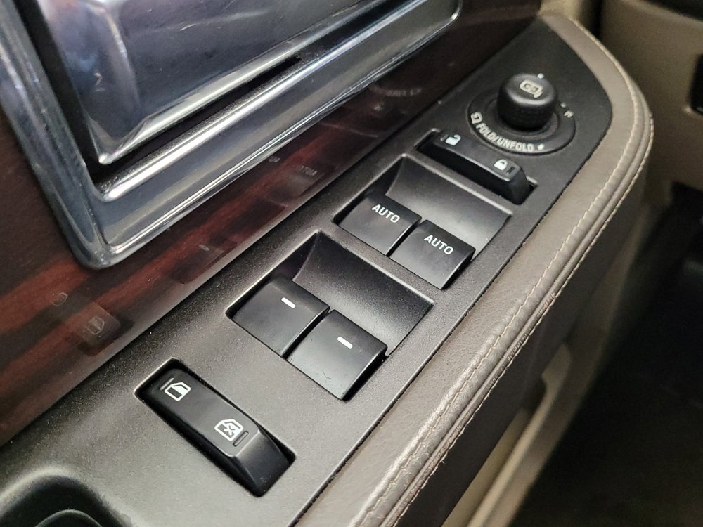 Used 2016 Lincoln Navigator Reserve AWD/4WD image 27