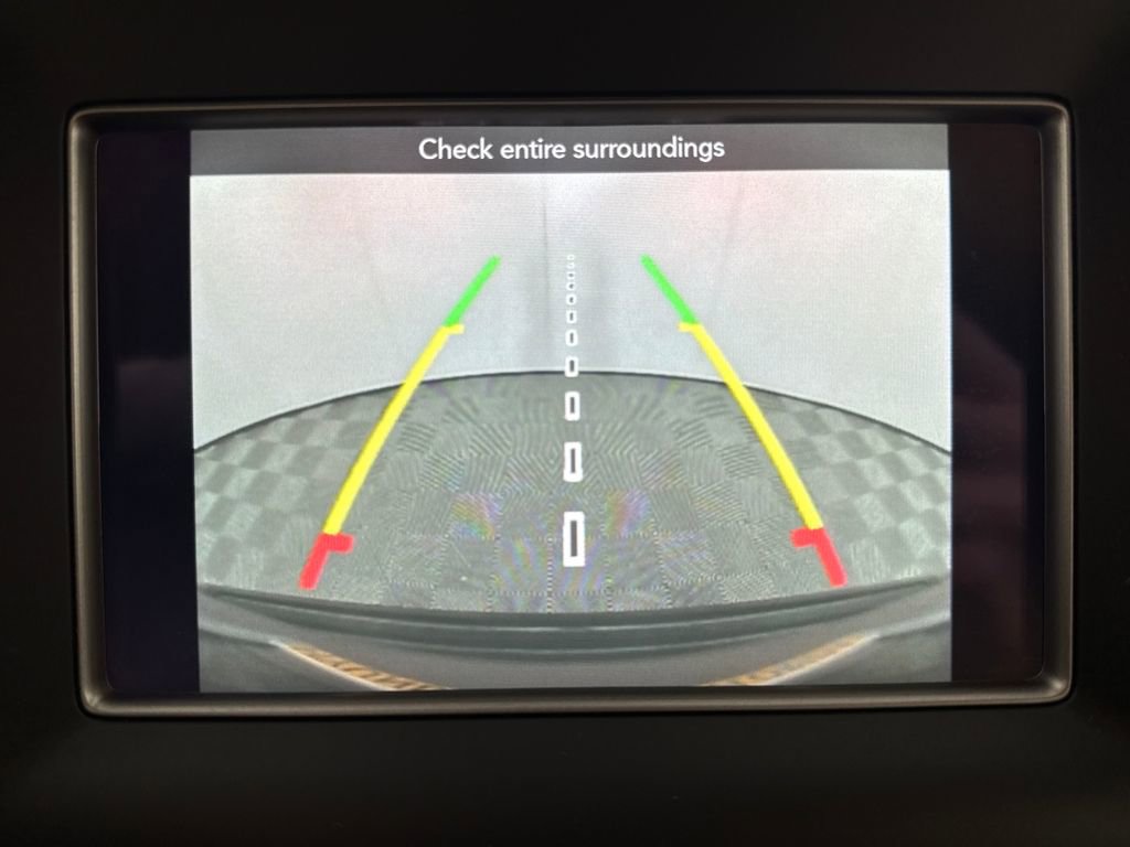 Used 2018 Jeep Grand Cherokee Laredo image 15