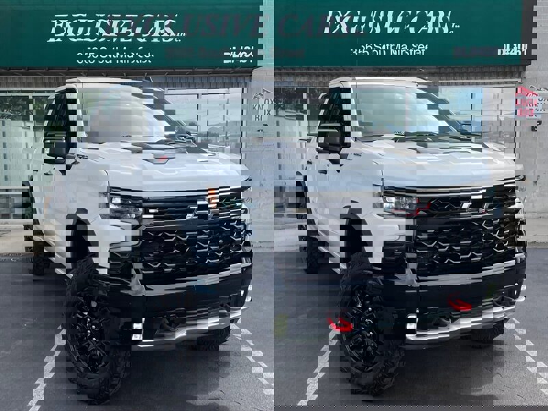 Used 2023 Chevrolet Silverado 1500 ZR2 w/ Technology Package image 1