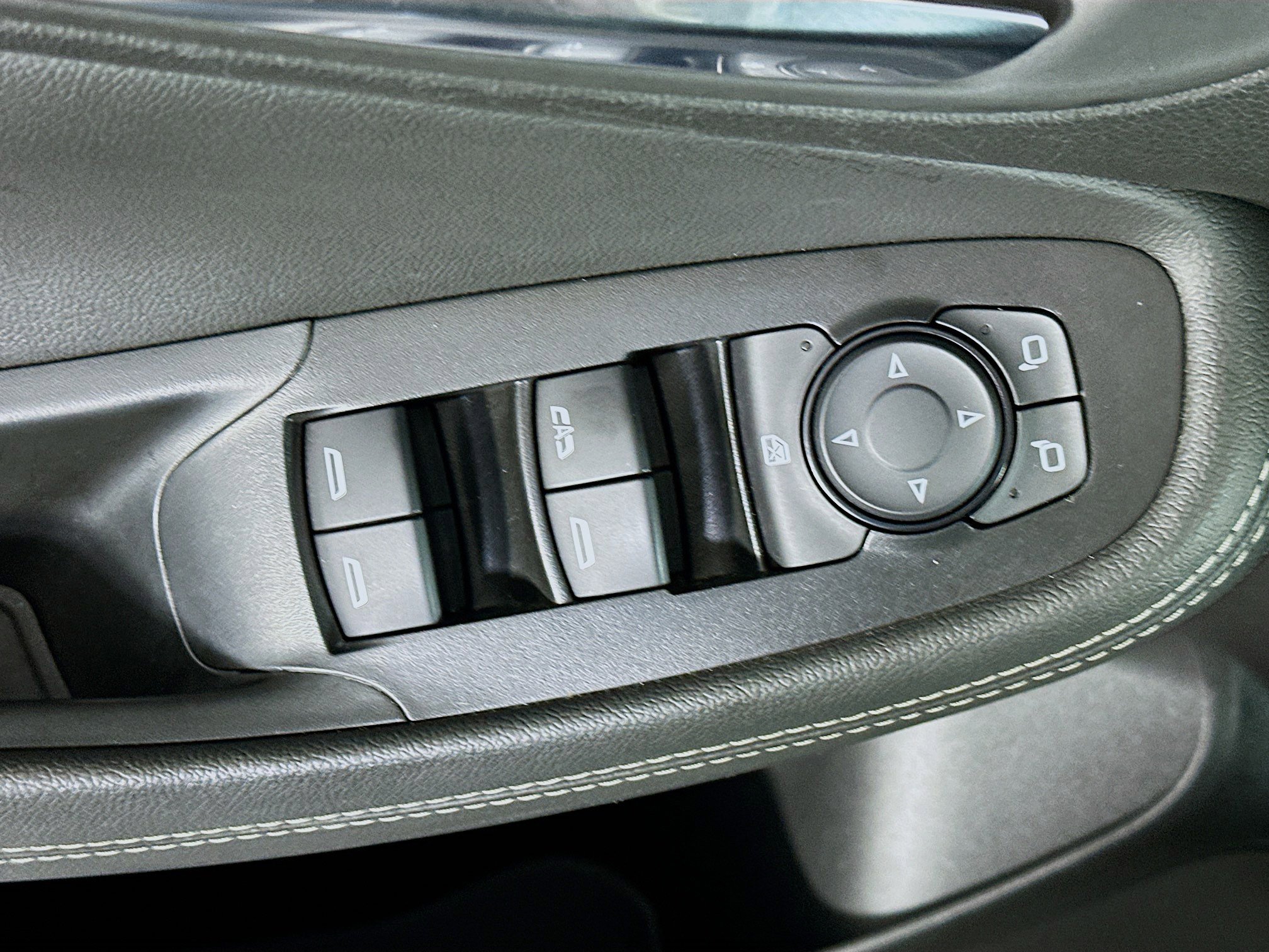 Used 2025 Buick Encore GX Preferred image 15