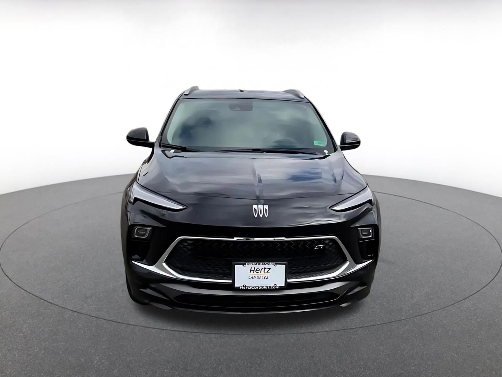 Used 2024 Buick Encore GX Sport Touring image 4