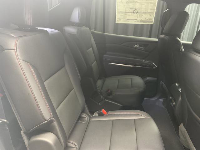 New 2026 Chevrolet Traverse Z71 w/ Driver Confidence Package image 15
