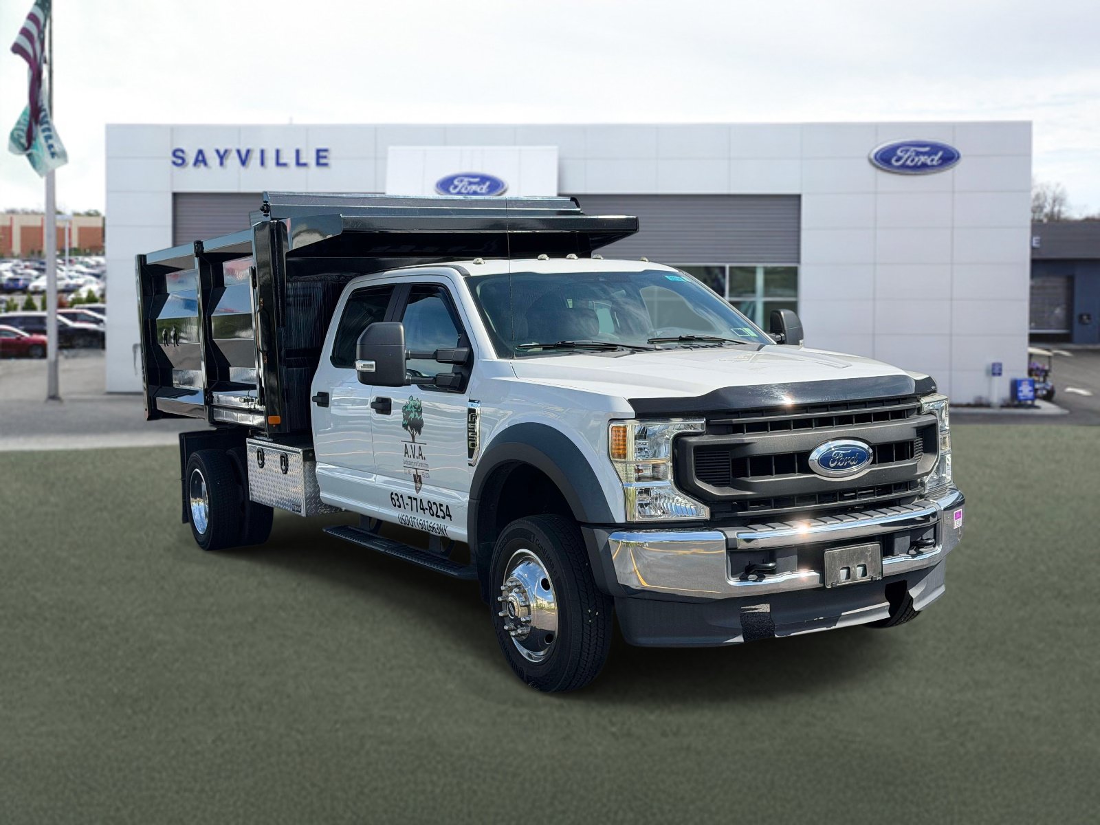 Used 2020 Ford F550 4x4 Crew Cab Super Duty image 4