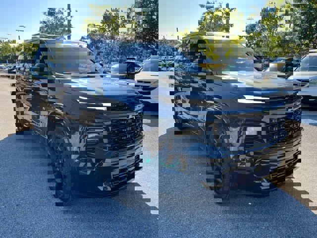 Used 2025 Chevrolet Traverse RS w/ LPO, Floor Liner Package