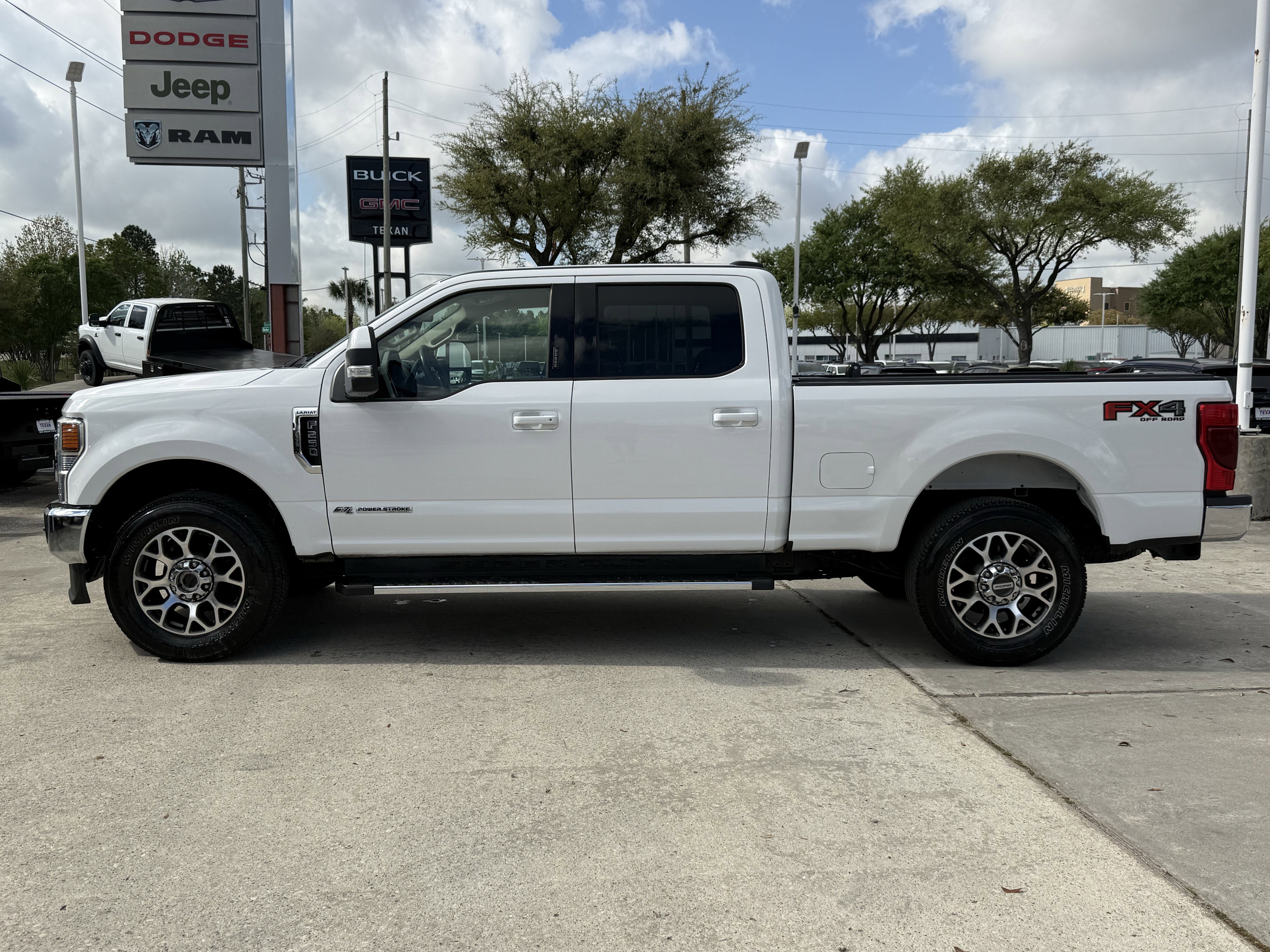 Used 2020 Ford F250 Lariat w/ Lariat Value Package image 8