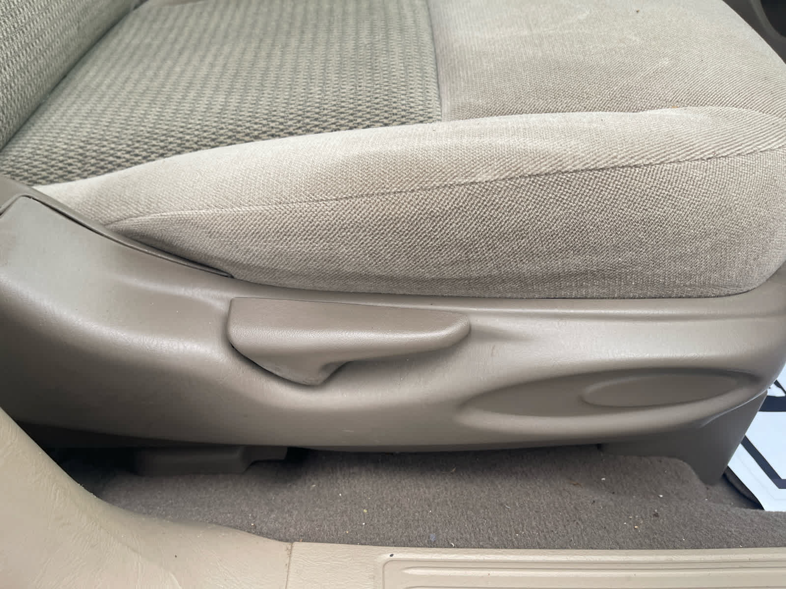 Used 2005 Ford Taurus SE FWD image 26