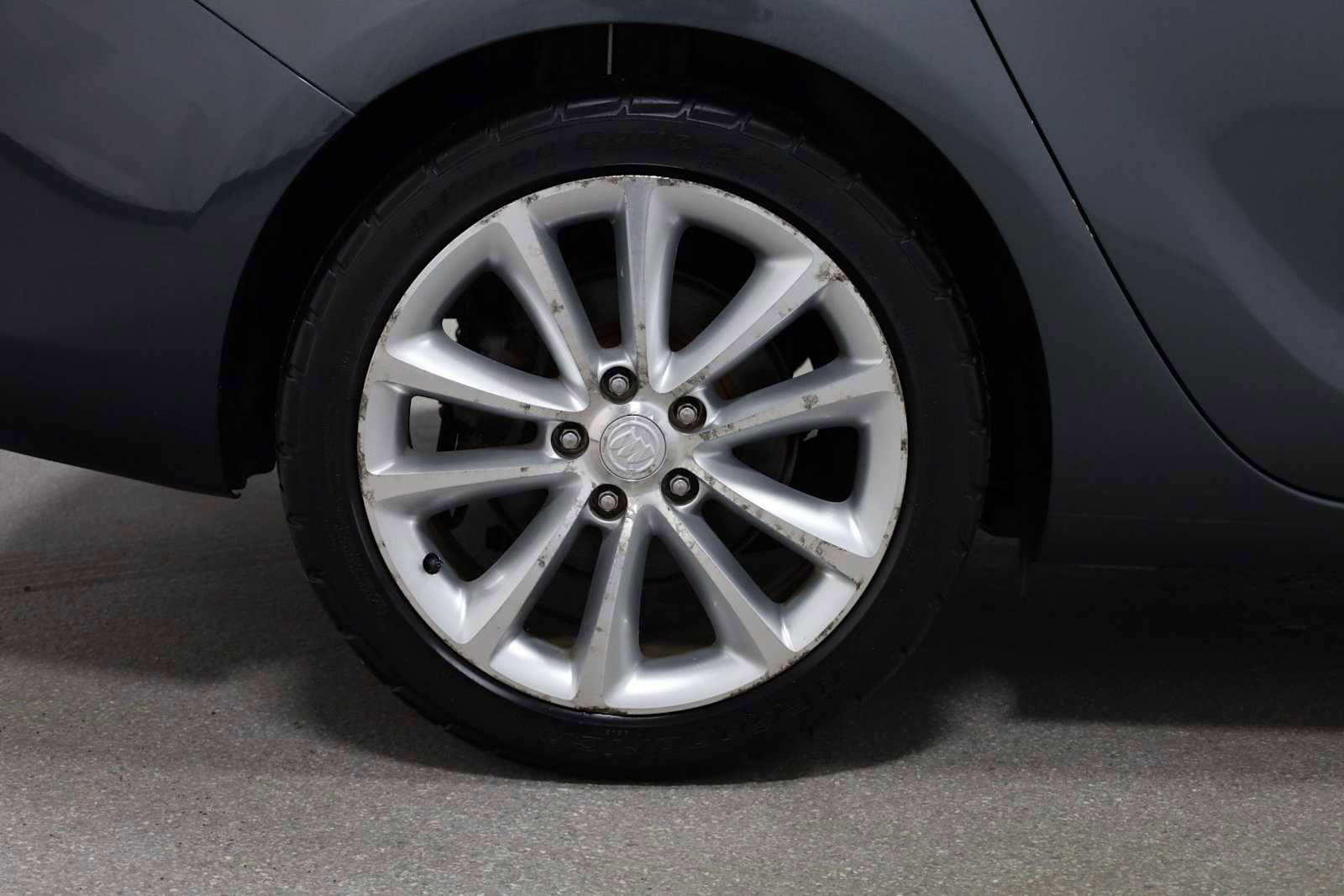 Used 2013 Buick Verano image 32