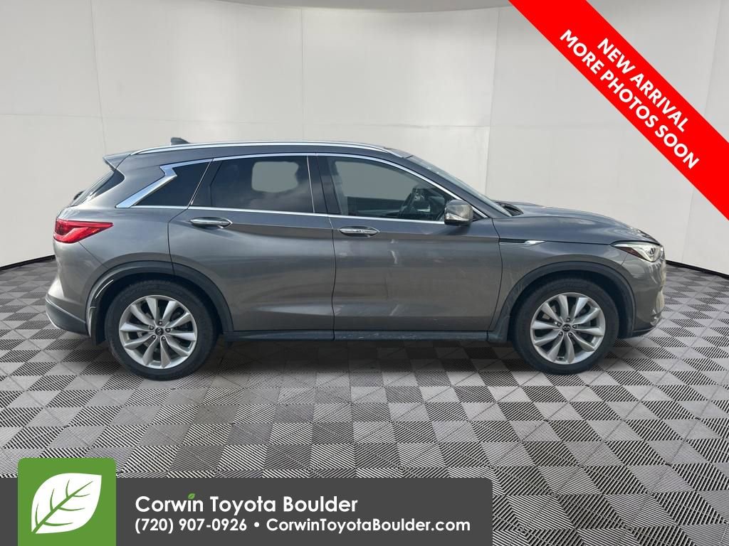 Used 2019 INFINITI QX50 Essential w/ Premium Heat Package AWD/4WD image 8