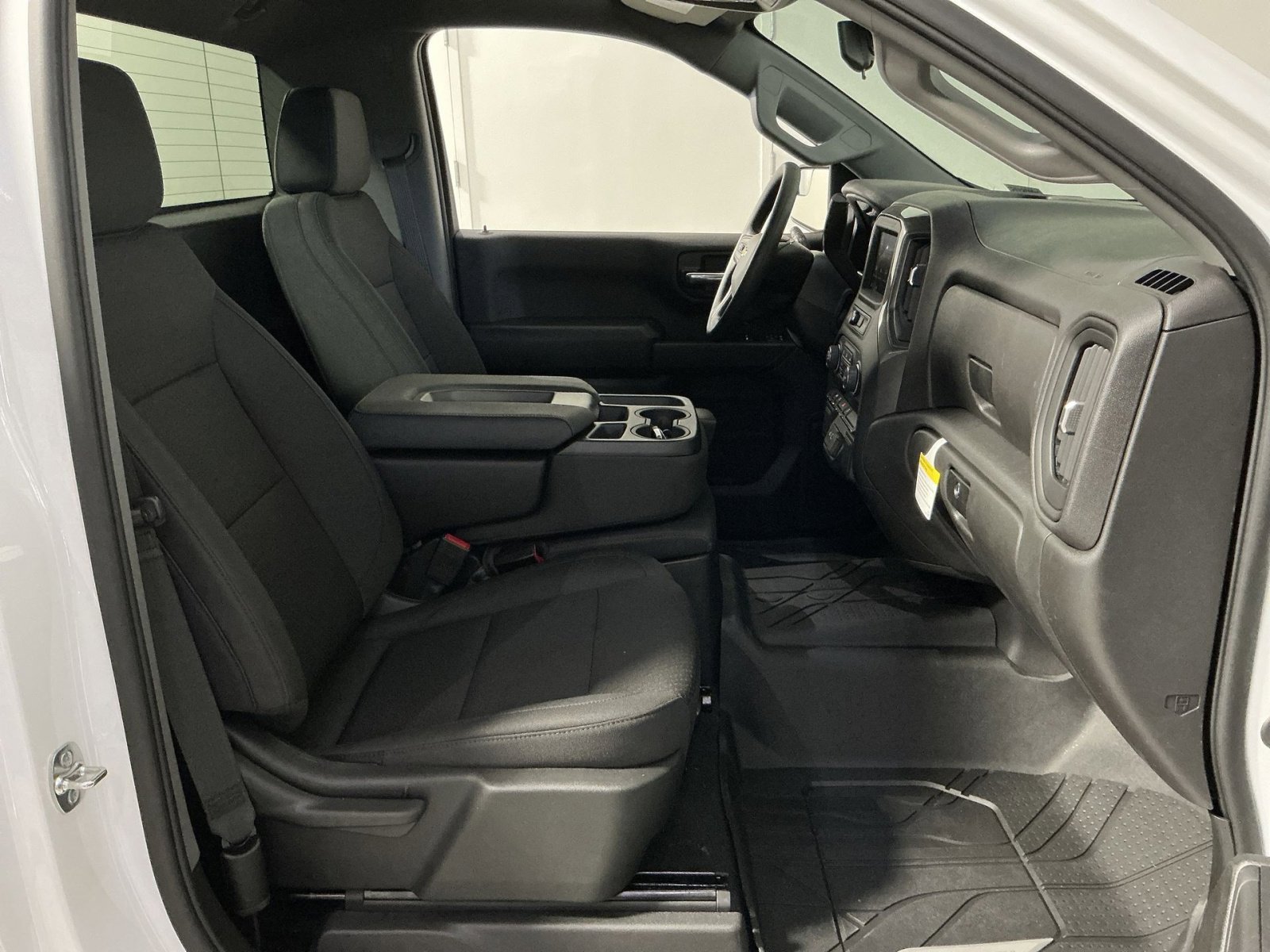 New 2026 Chevrolet Silverado 1500 W/T w/ WT Value Package AWD/4WD image 31