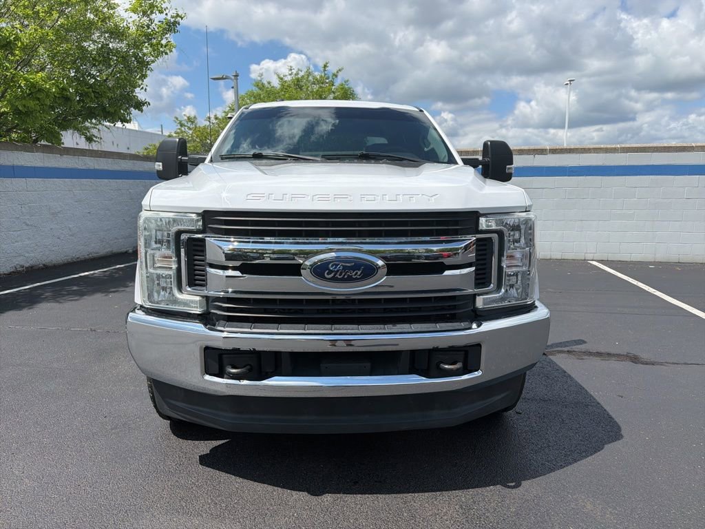 Used 2017 Ford F250 XLT AWD/4WD image 8