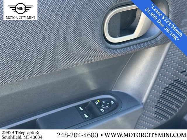 Certified 2025 MINI Cooper 2-Door Hardtop image 18