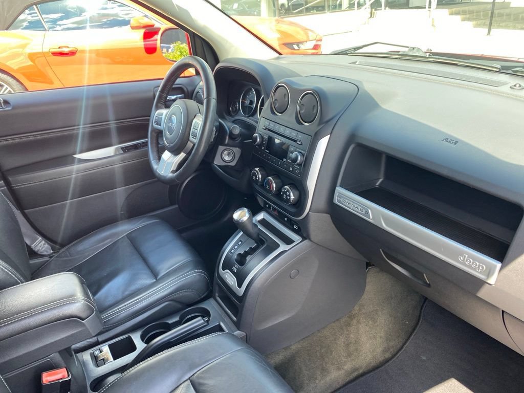Used 2017 Jeep Compass High Altitude AWD/4WD image 8