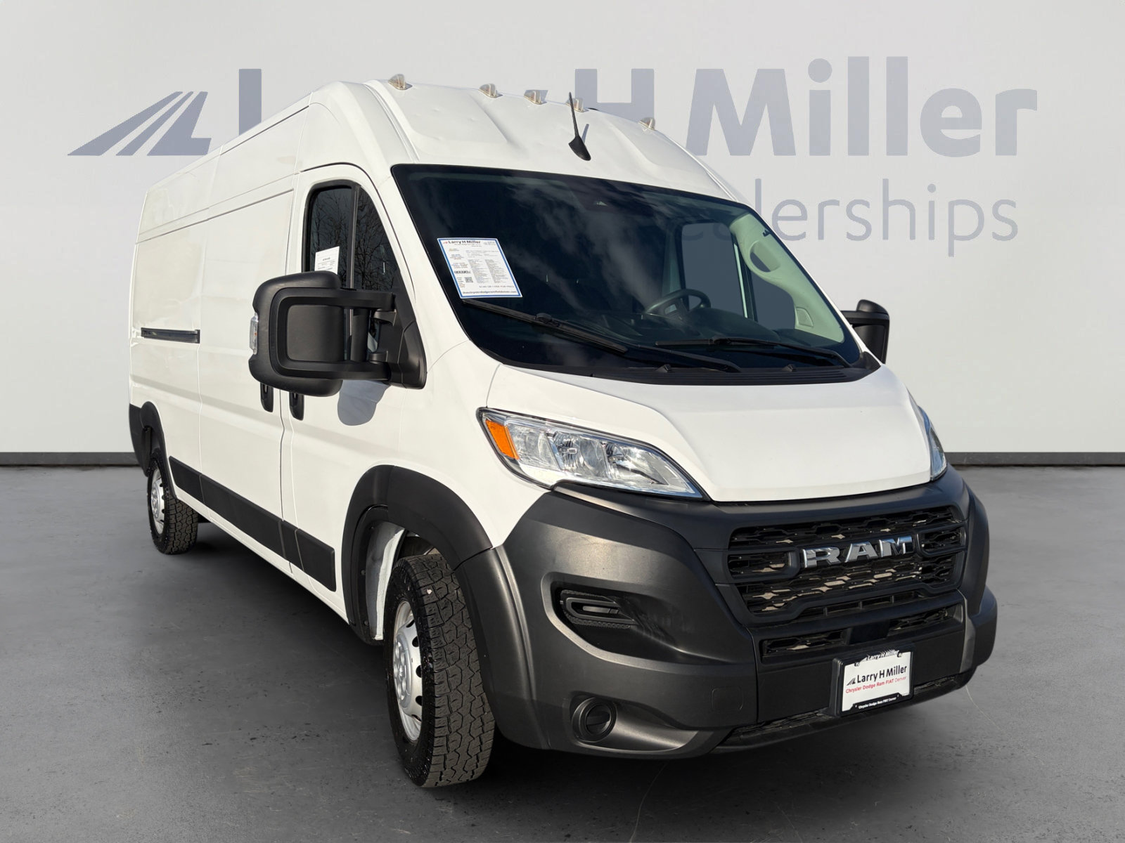 Used 2023 RAM ProMaster 2500 FWD image 7