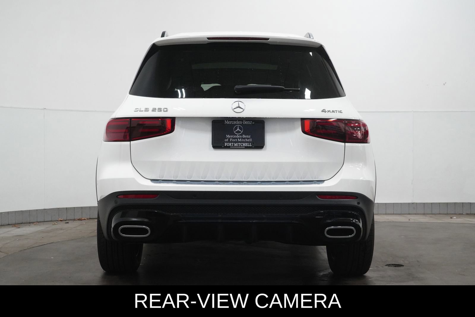 New 2026 Mercedes-Benz GLB 250 4MATIC image 9