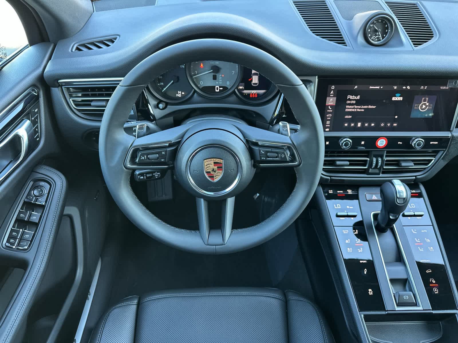 New 2026 Porsche Macan S AWD/4WD image 15