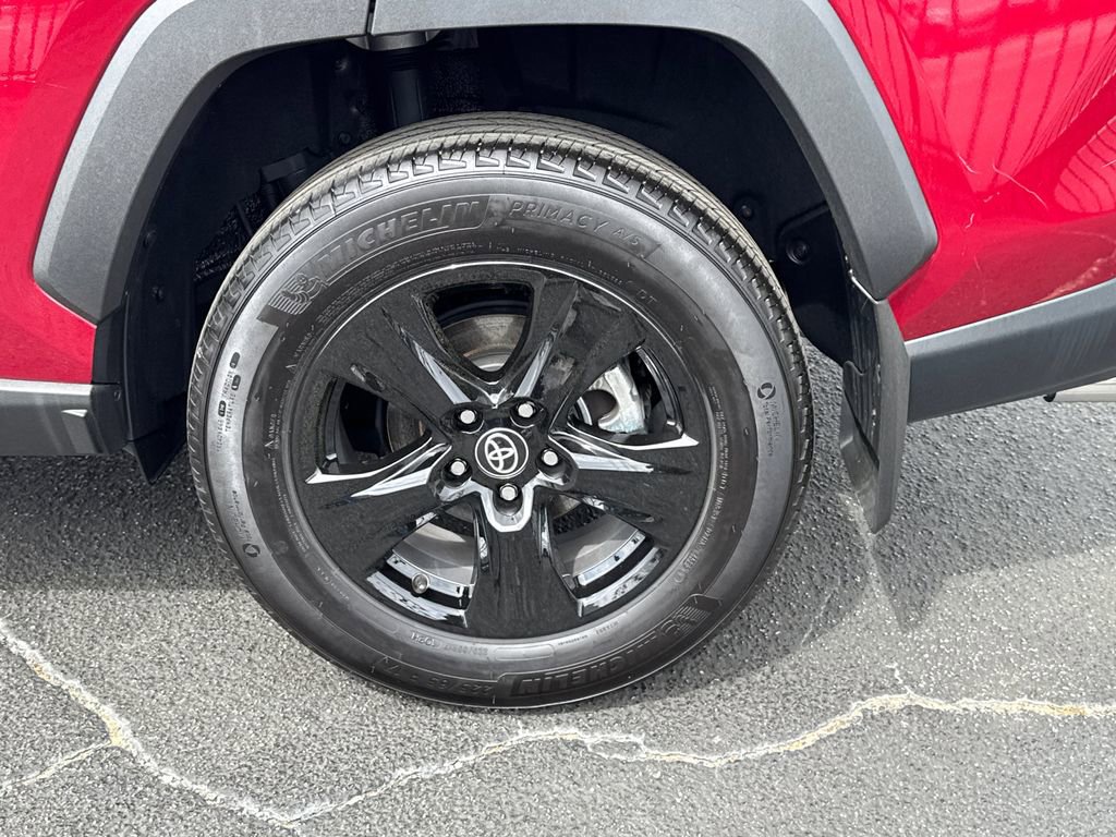 Used 2024 Toyota RAV4 XLE w/ Convenience Package image 21