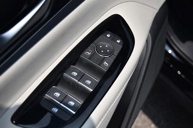 New 2025 Nissan Murano SL w/ Cargo Package image 9