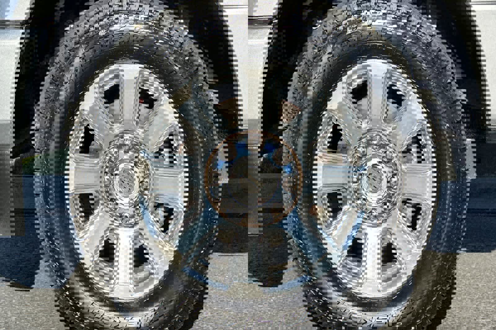 Certified 2020 Ford F250 Platinum w/ FX4 Off-Road Package image 26