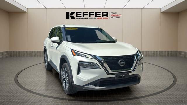 Used 2022 Nissan Rogue SV AWD/4WD image 9