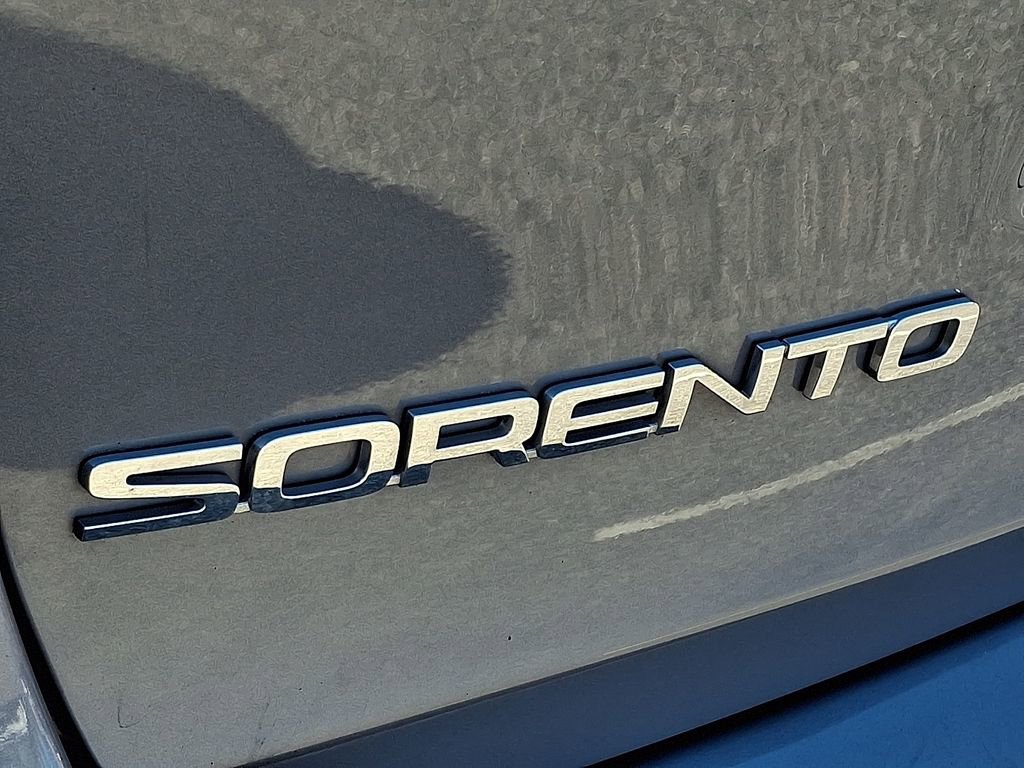Used 2019 Kia Sorento LX w/ LX Convenience Package image 29