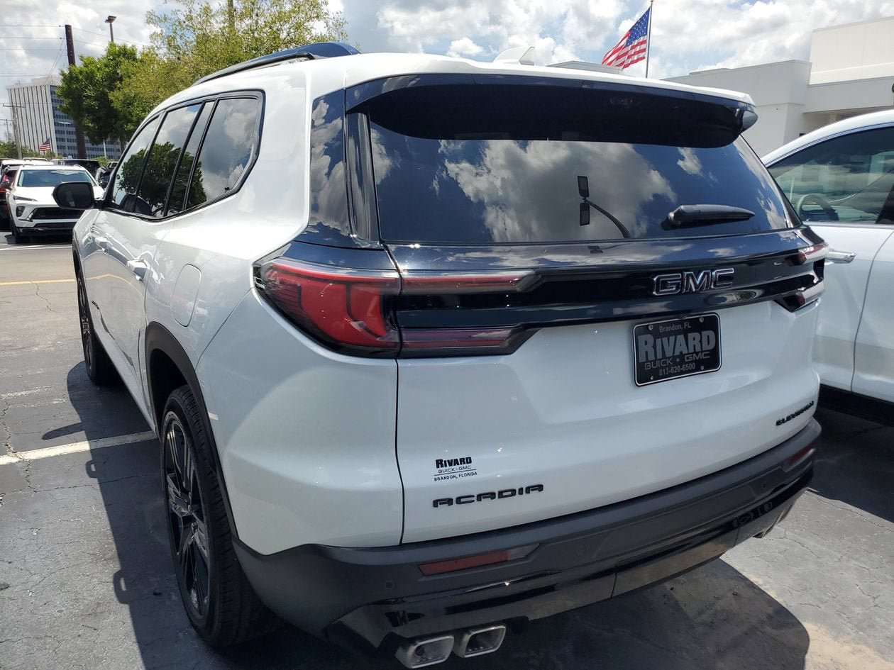 New 2026 GMC Acadia Elevation w/ Black Edition FWD image 4