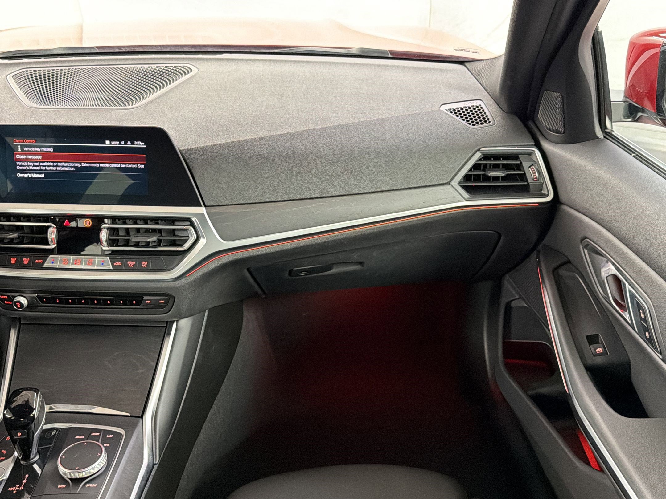 Used 2022 BMW 330i Sedan w/ Driving Assistance Package image 29