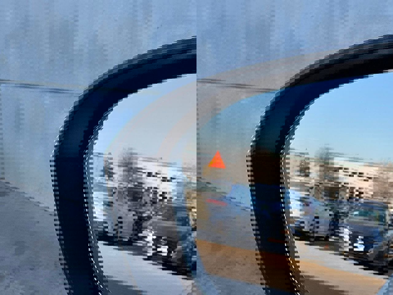 Used 2025 Nissan Rogue SV image 20