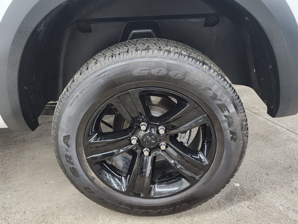 Used 2024 RAM 1500 Classic Warlock AWD/4WD image 33