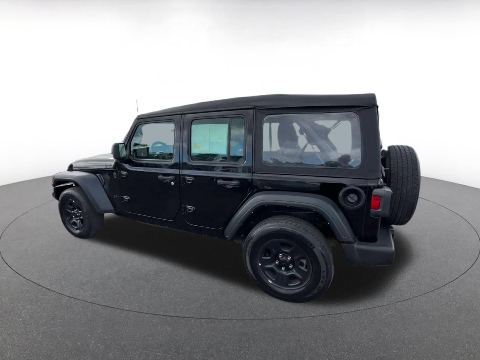 Used 2023 Jeep Wrangler Unlimited Sport AWD/4WD image 9